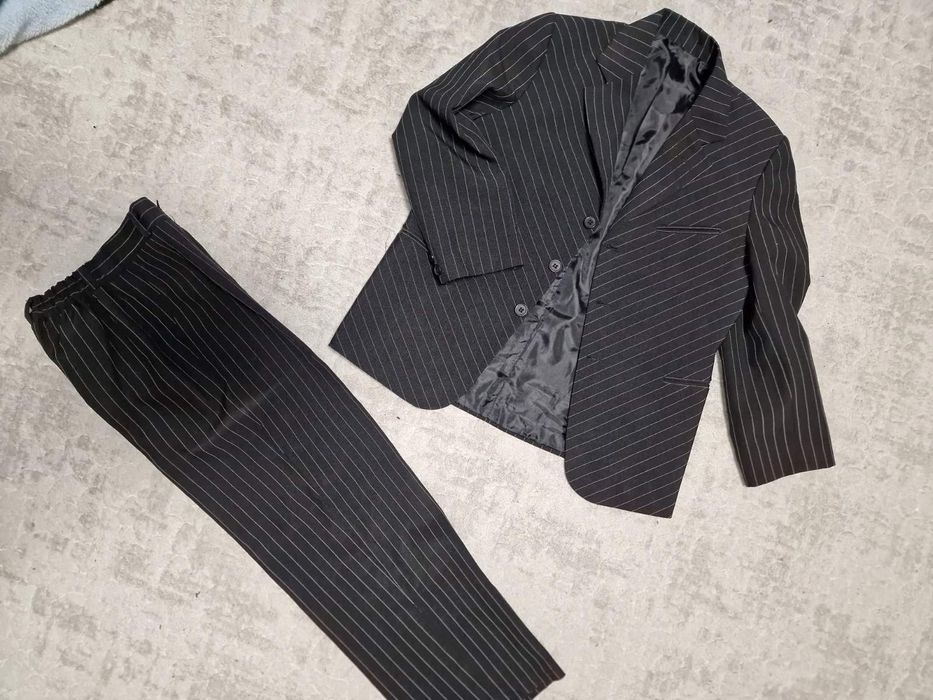 Официален детски костюм за момче 8г.