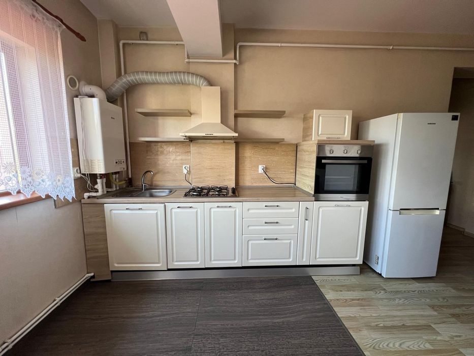 Apartament 2 camere de închiriat – Tătărași,