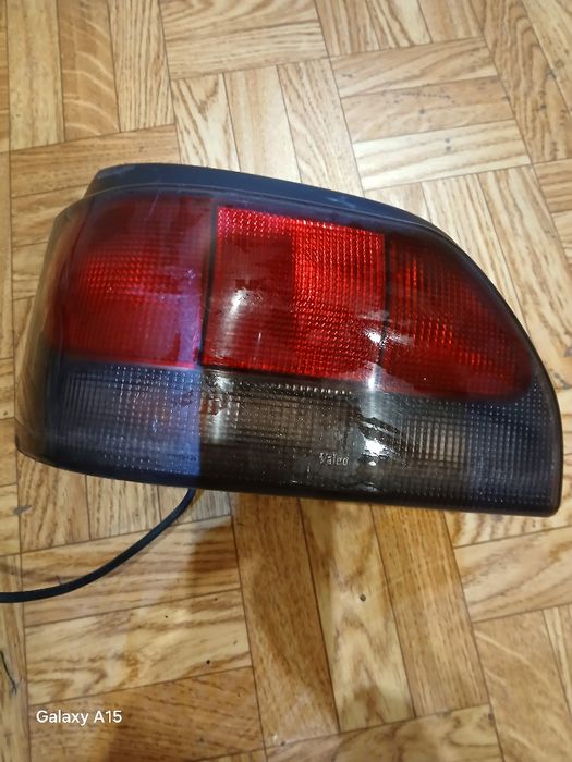 Ляв габарит за рено клио ,модел 1994година