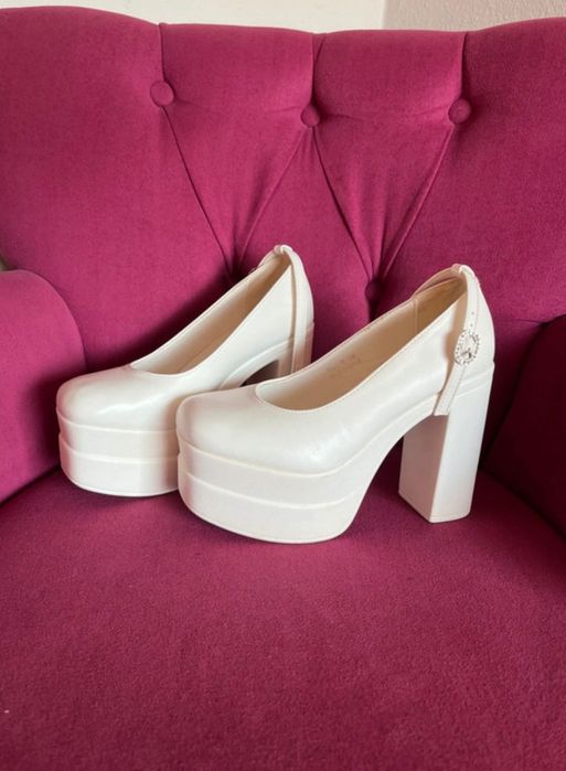 Platforme albe, marimea 36