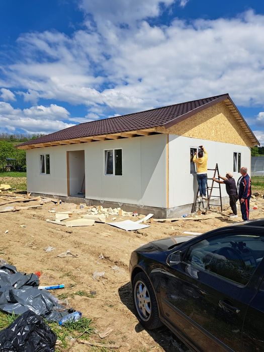 Vând containere de locuit