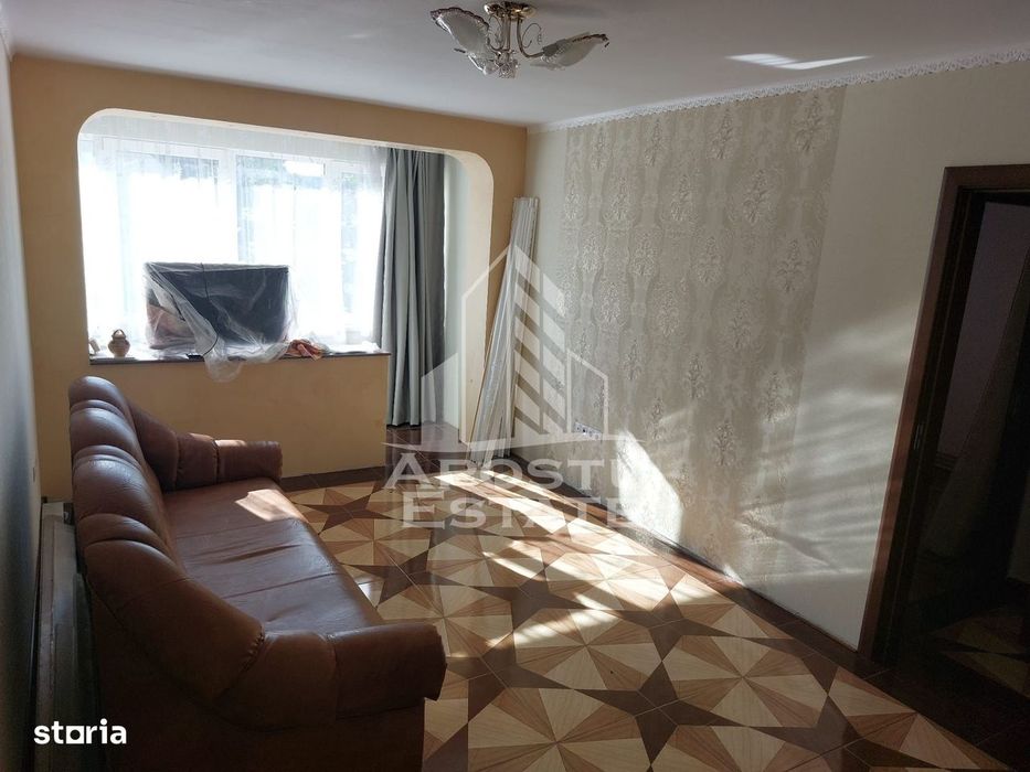 Apartament cu 2 camere, etajul 1, centrala proprie,Sagului — fotografia 1