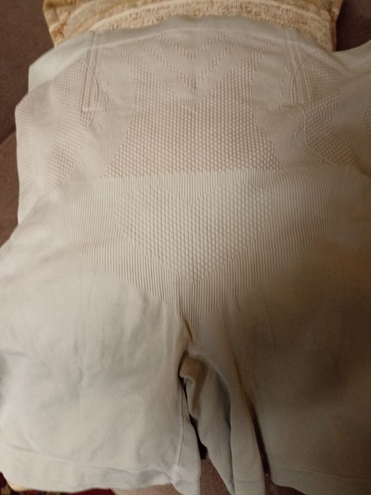 Женское белье, стяжка