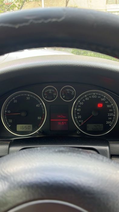 Vând sau schimb cu SUV
