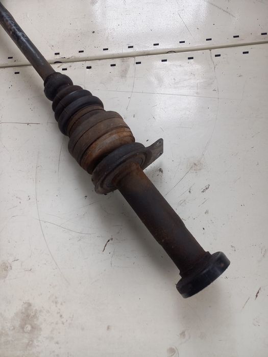 Дясна Полуоска VW T5 1.9tdi