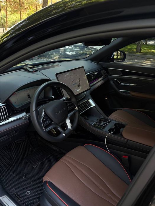 BYD SONG PLUS champion Flagship сотилади