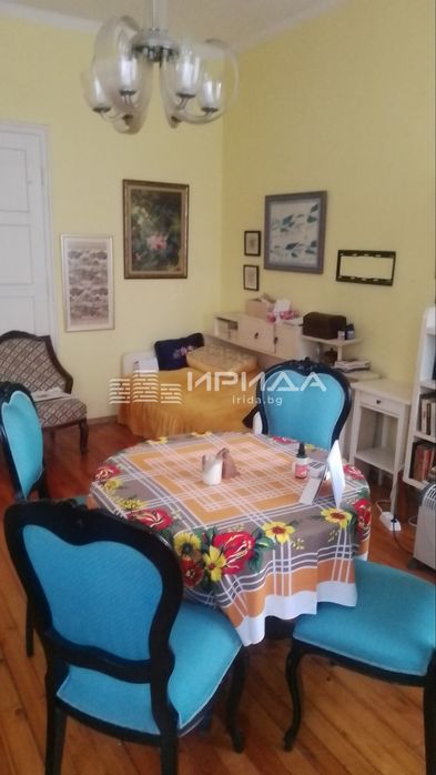 Четиристаен!Топ Център!София!Витошка