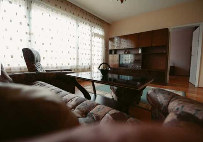 Дава се под наем Тристаен апартамент в Пловдив, Каменица 1 - 90 кв.м за 341.7 € - Снимка #2