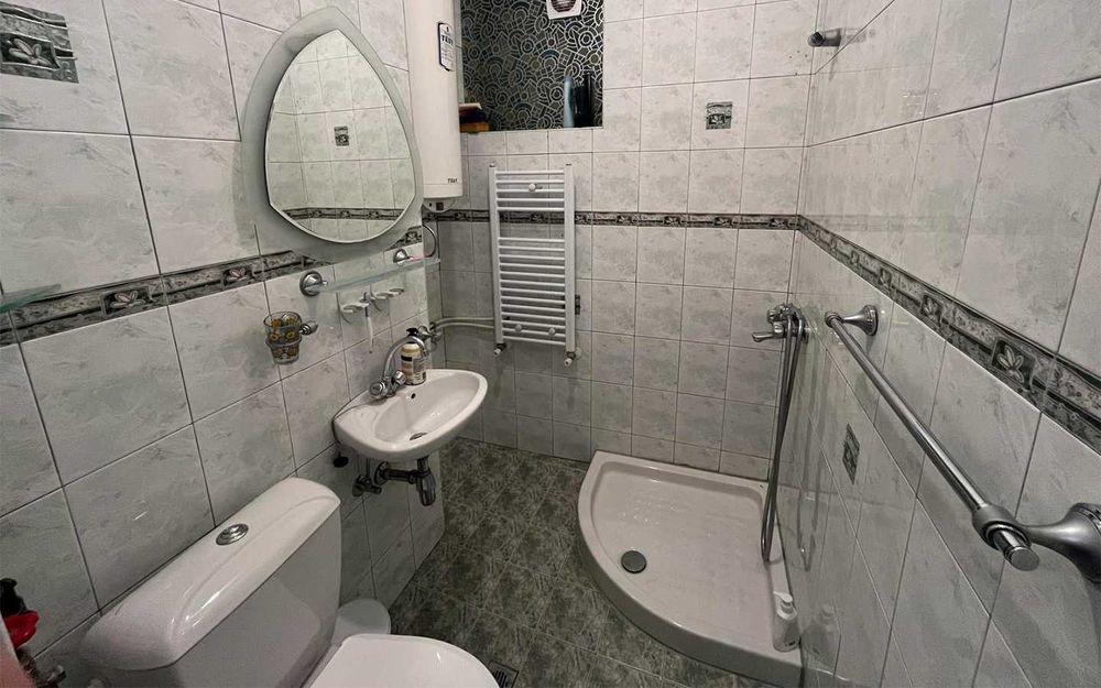 Продава се Двустаен апартамент в Търговище, Център - 56 кв.м за 1503 €/кв.м - Снимка #5