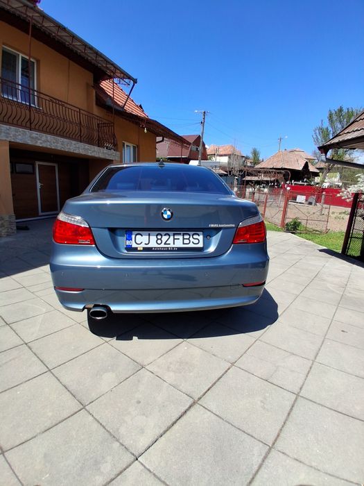 Bmw seria5 albastru