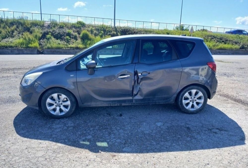 Opel Meriva 2013 la 1999euro