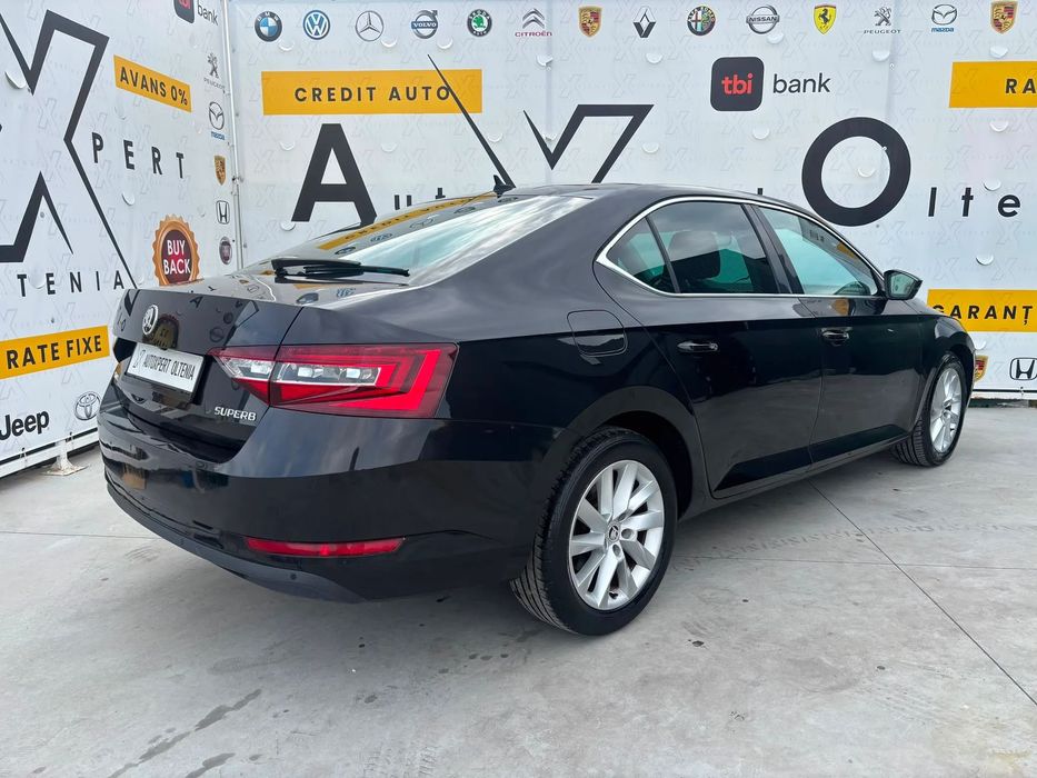 Skoda Superb SKODA SUPERB 1.6 TDI 120 CP DSG Comfortline