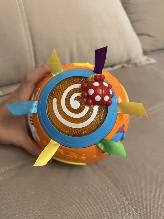 Mingea magica de la Vtech