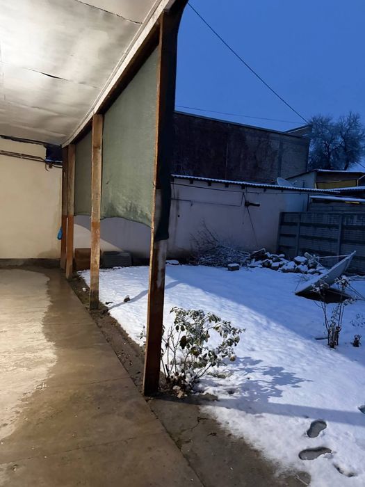 Ховли Уй Шахар масжитни оркасида хамма шароитлари бор