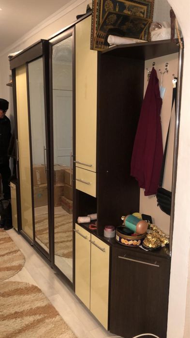 Продам прихожую в отличном состоянии