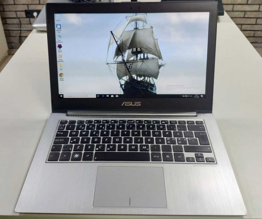 Ультрабук Asus 13.3