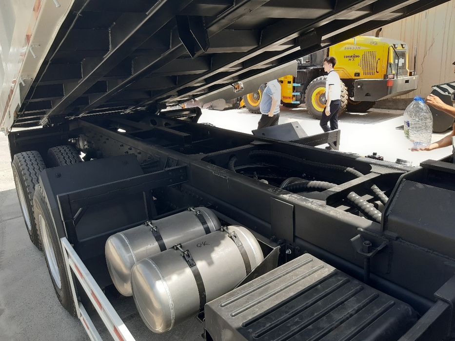 Howo 15 тонналик самосвал