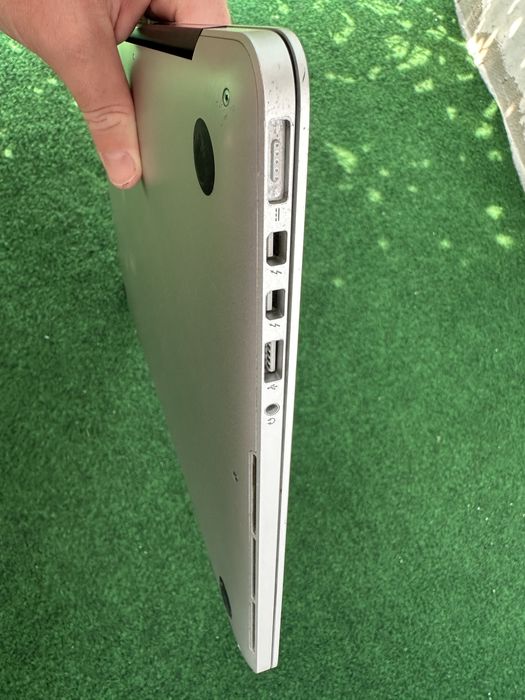 Macbook Pro 15” Late 2013 i7 , 16gb RAM , SSD 1Tb , Nvidia 2gb