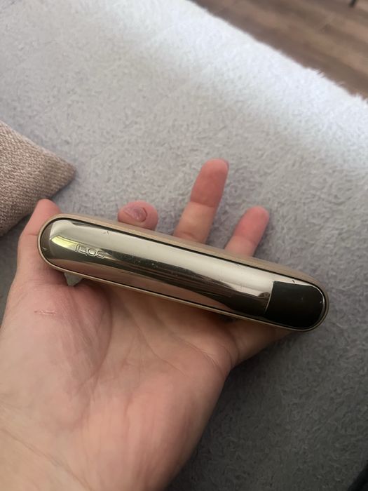 Dispozitiv IQOS, aproape nou