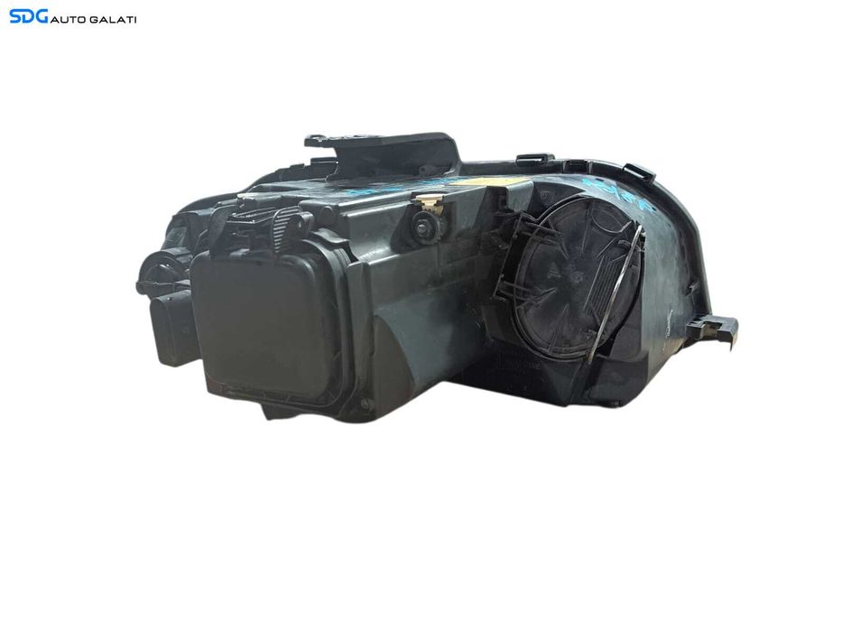 Far Stanga Europa FARA Xenon Audi A3 8P Non Facelift NFL 2004 - 2008 Cod 8P0941003A [LR1892]