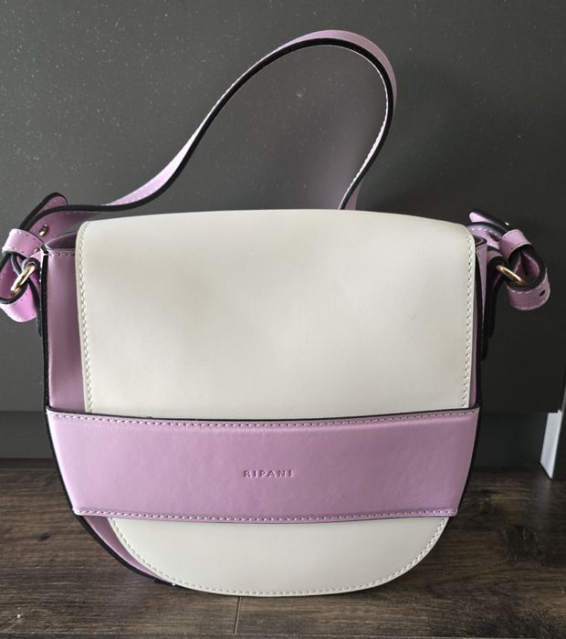 Ново!Дамска чанта "Ripani" естествена кожа