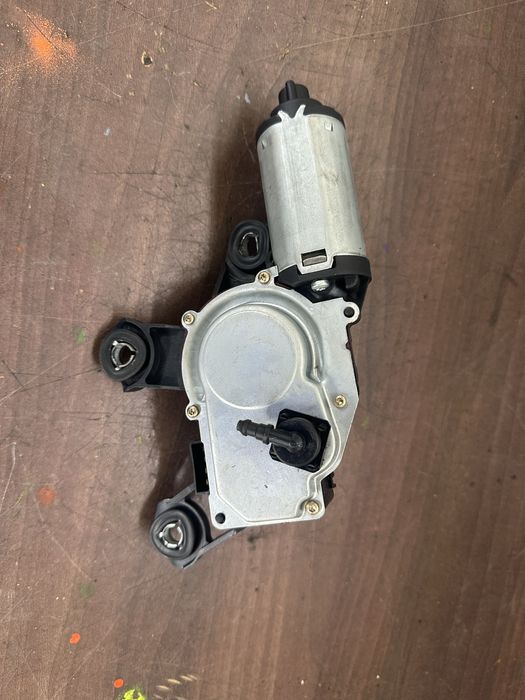 Motoras stergator spate audi a4 b8 facelift audi a6 c7 avant