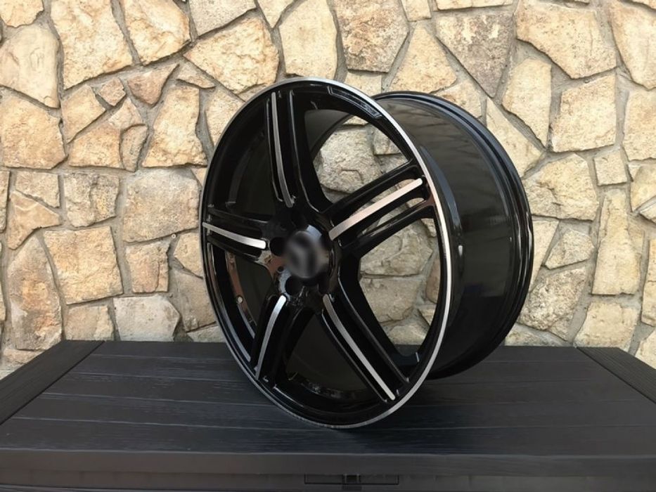 Jante Mercedes AMG noi, diametru R19 inchi 5x112