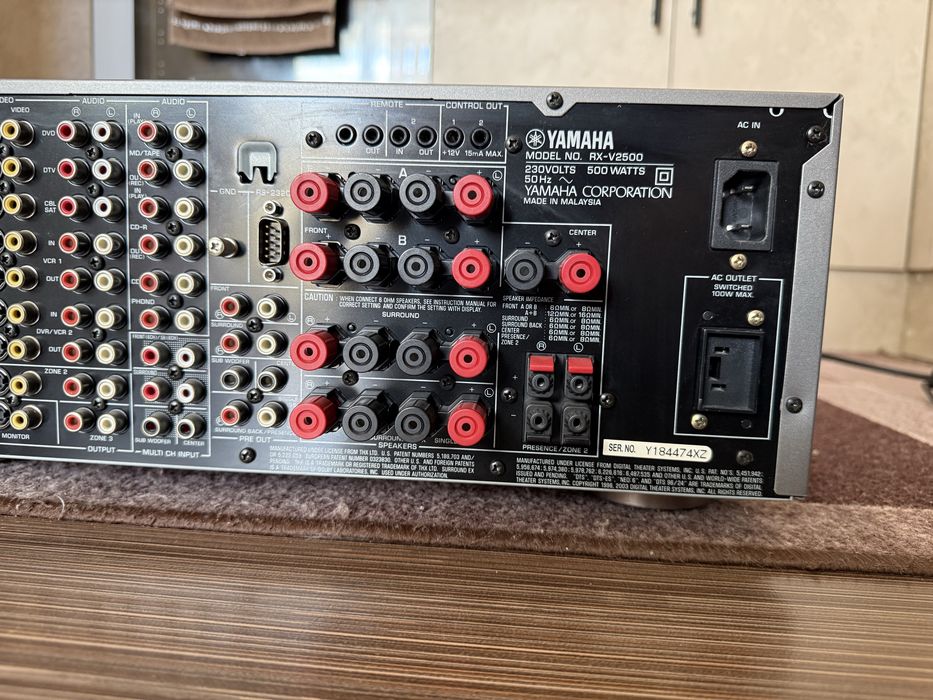 Като нова Yamaha RX-V2500