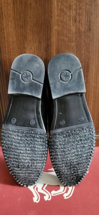 Мужская обувь. Размер 40.