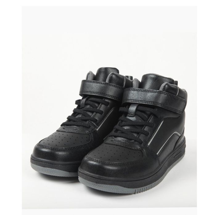 Ботинки для мальчика 39 размер новые