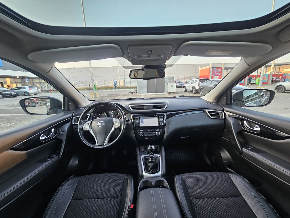 Nissan Qashqai - Tekna - 2015
