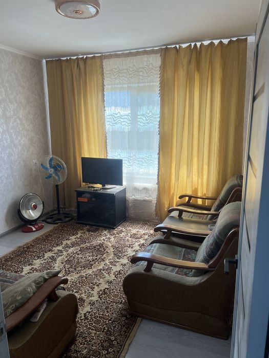 Срочно продам свою 2х комн квартиру на лисунова 1