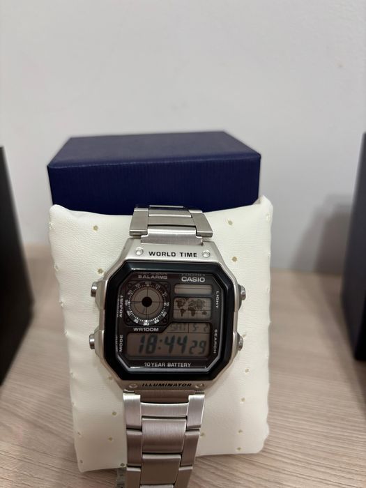 Часы Casio, 4 модели, все в отличном состоянии