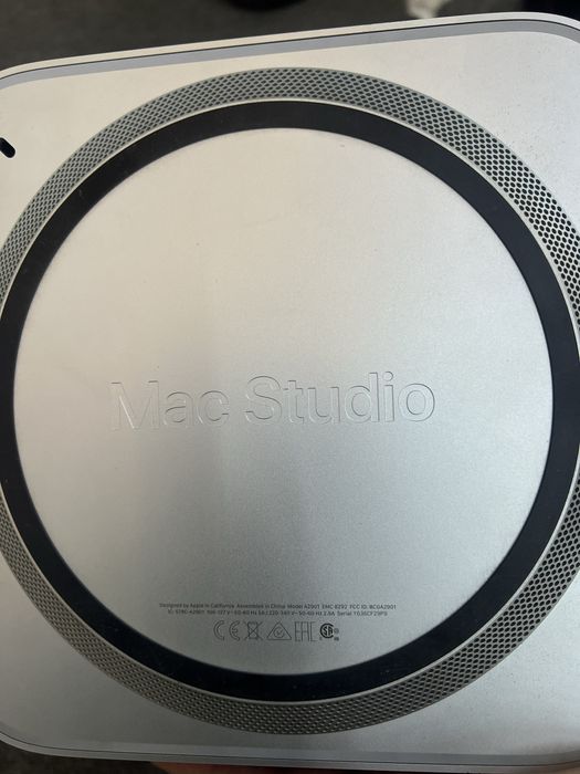 Продам новый mac studio m2 max -32gb-512