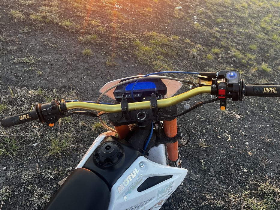 Эндуро китаец 250 кубов