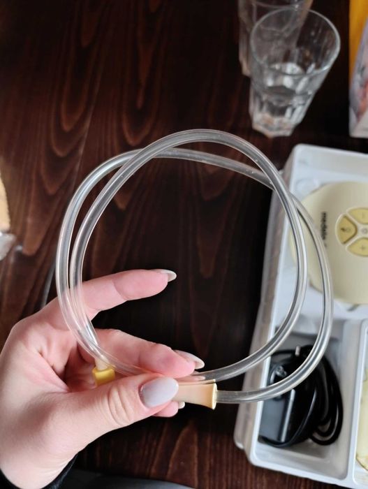 Помпа за кърма Medela swing flex