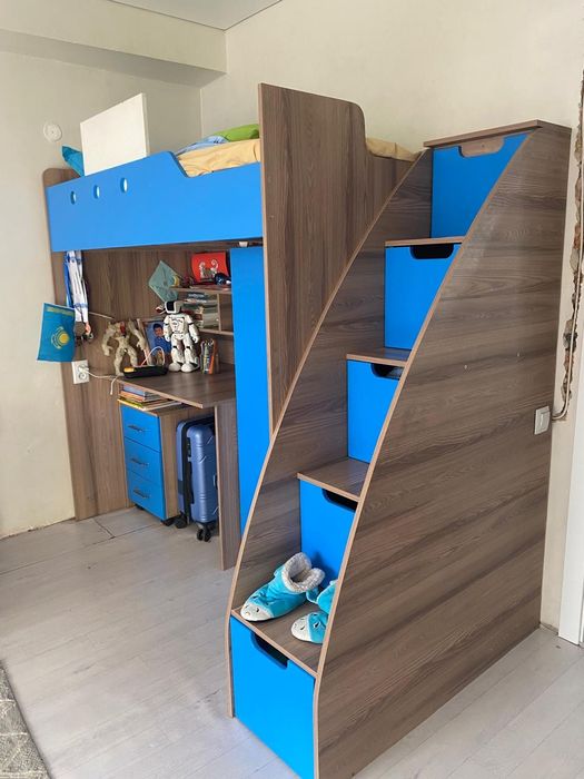 Продам детский гарнитур