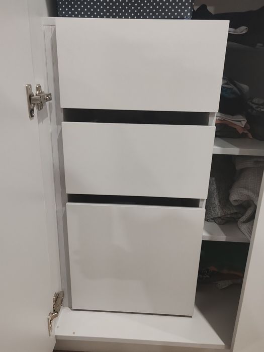 Продам шифоньер длина 2.90, высота 2. 37