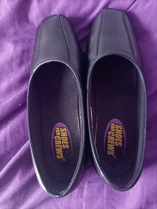 Дамски обувки от естествена кожа