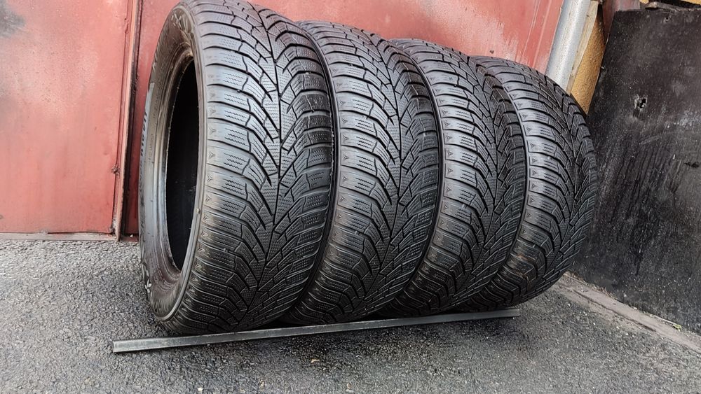 4бр. зимни гуми 205/55/16 Kumho Winter Craft WP52
dot23