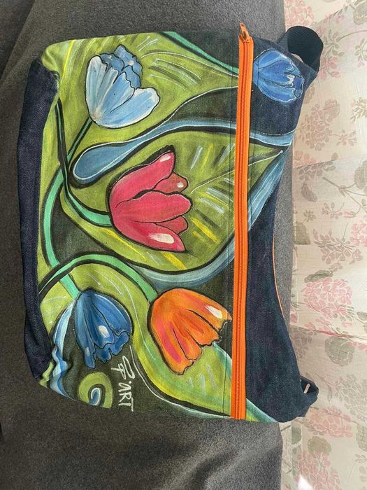 Ръчно рисувана чанта