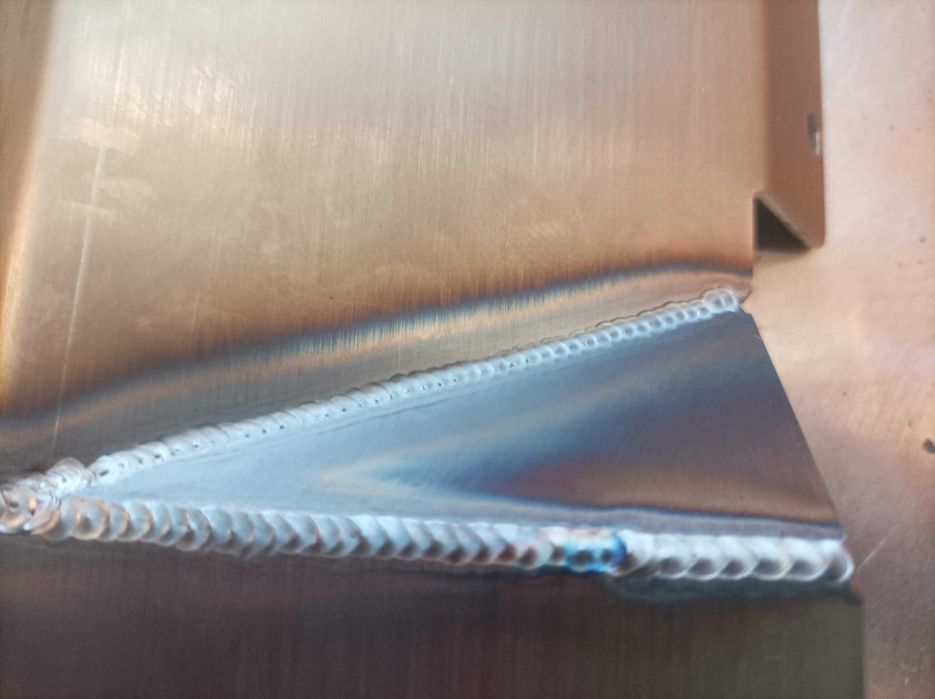 Заварчик, заваръчни услуги