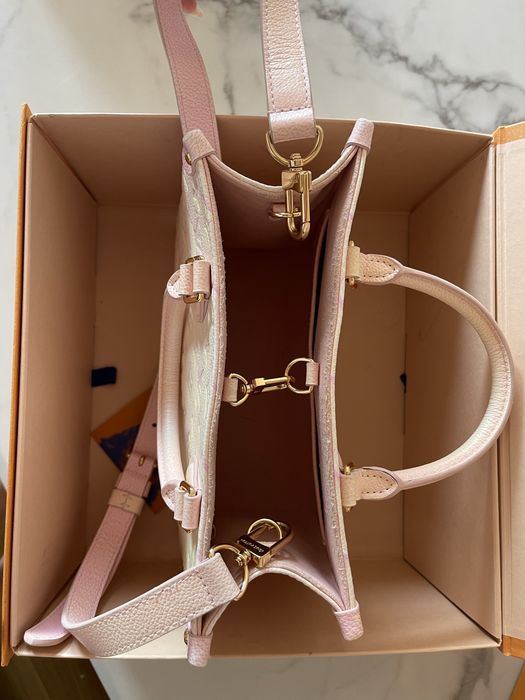 Louis vuitton rose чанта