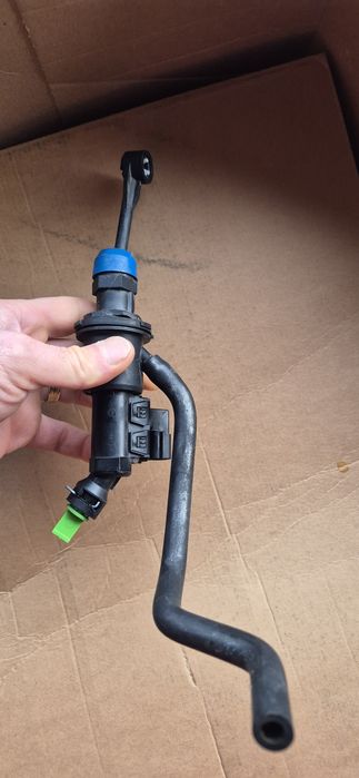 Pompa abs logan  model nou(nouă)