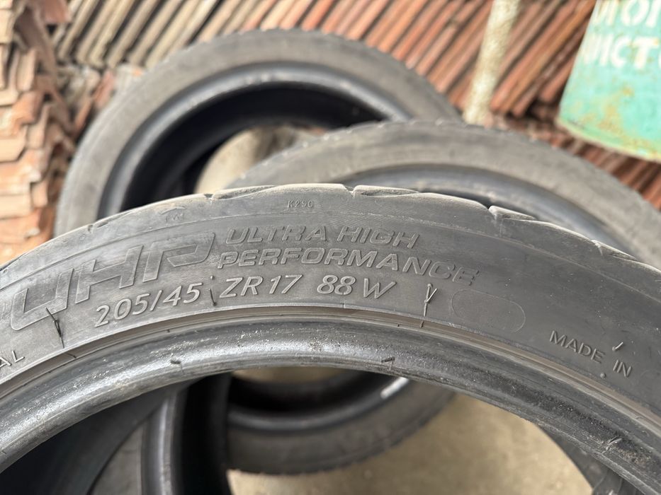 4 Летни  гуми 17ки - 50€