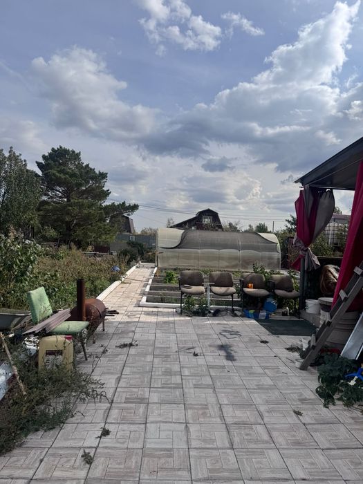 Продается двухэтажная дача