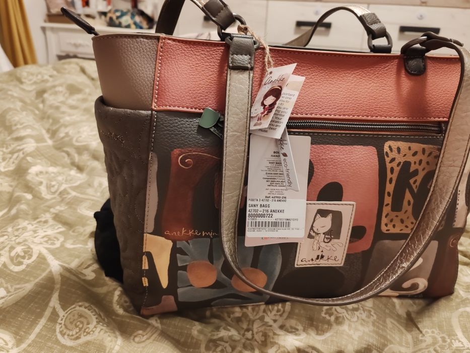 Vând Geantă Anekke nouă, cu etichetă