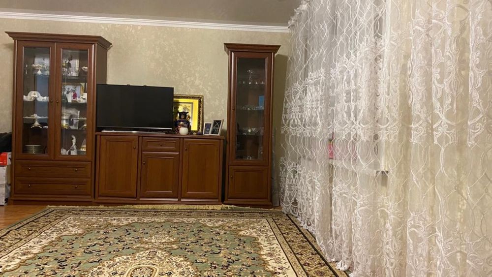 Продам стенку в гостиную