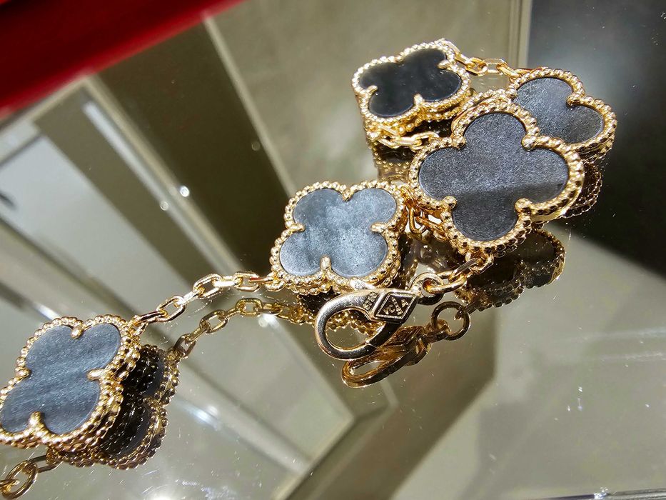 Van Cleef & Arpels VCA Rose Gold Obsidian 5 Vintage Alhambra Гривна