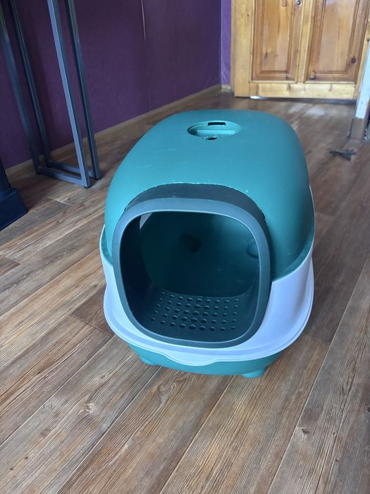 Лоток для кошек + кормушка в подарок!